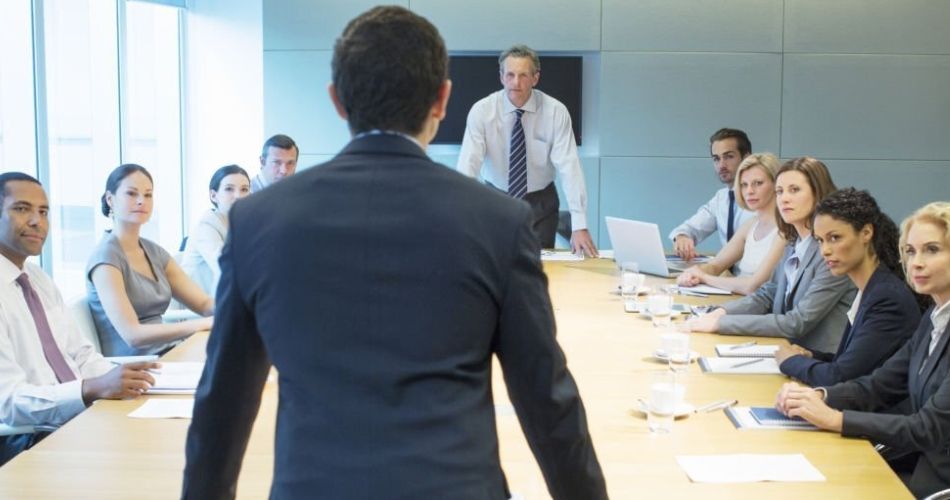 Asesora10 y la forma más eficiente de resolver conflictos societarios