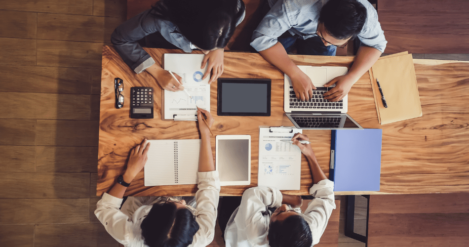 Algunas desventajas y limitaciones de las Cinco Fuerzas de Porter.